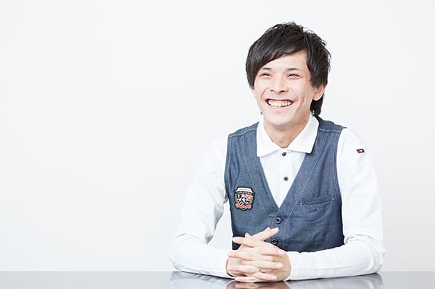 店舗事業本部 Bグループ 枚方堂山店 店長 森本 崇人03